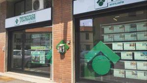 Affiliato Tecnocasa Studio Caronno S.A.S. - Viale 5 Giornate - Caronno Pertusella