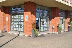 Agenzia Immobiliare IL CASALE - Agenzia a Alba - Il Casale Alba - C.so Asti - Guarene