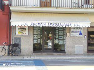 Agenzia Immobiliare La Vela - Via Roma - Follonica