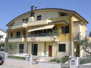 Impresa edile Effe Costruzioni s.r.l. - Ristrutturiamo la tua casa!! - Via Divisione Acqui - Pesaro