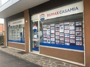 Agenzia Immobiliare RE/MAX Casamia - Via Ippolito Caffi - Belluno