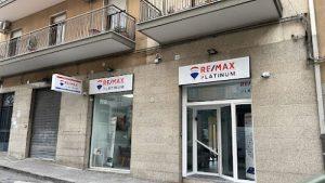 Agenzia Immobiliare RE/MAX Platinum Acireale - Corso Savoia - Acireale